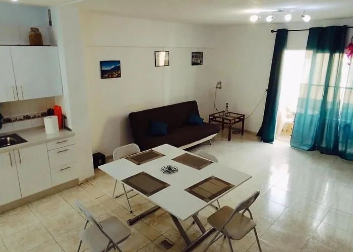 Δωμάτια σε οικογενειακή κατοικία Tenerife